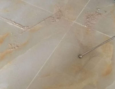 西丰瓷砖空鼓维修公司分享粘合剂选择不当在瓷砖铺贴过程中可能导致以下问题